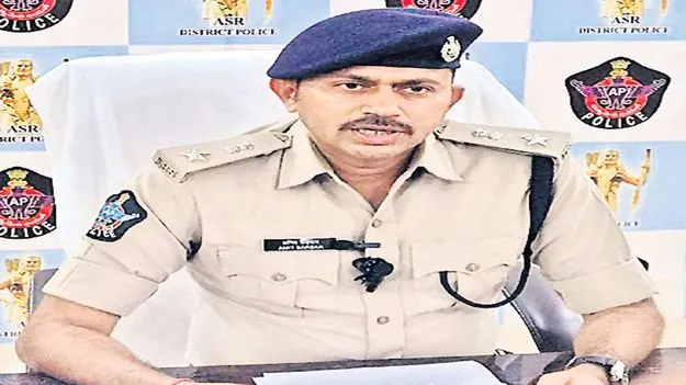చట్టవ్యతిరేక వ్యాఖ్యలపై కఠిన చర్యలు 