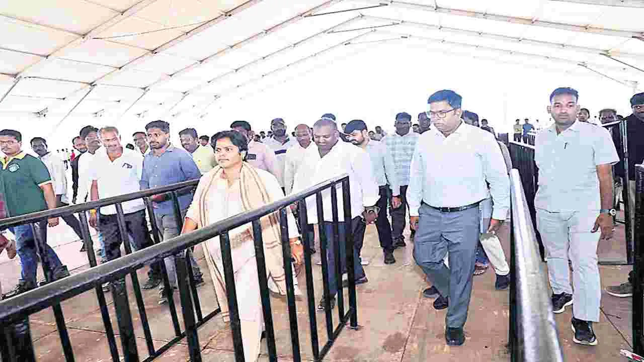 సీఎం పర్యటన ఏర్పాట్ల పరిశీలన