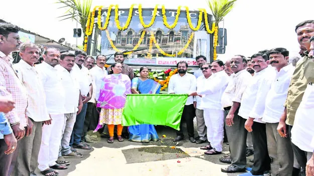 VIP: సంక్షేమానికి అత్యంత ప్రాధాన్యం 