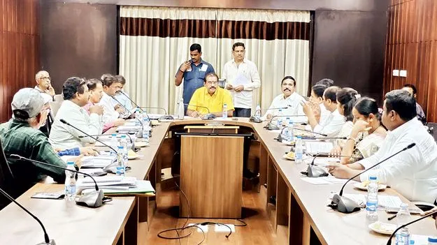 నీటి లెక్కలు తేల్చండి..!