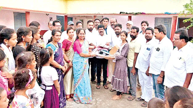 సంక్షేమానికి ప్రభుత్వం ప్రాధాన్యం