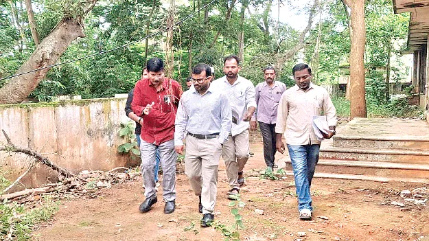 రీసర్వేలో తప్పులు చోటుచేసుకోకూడదు
