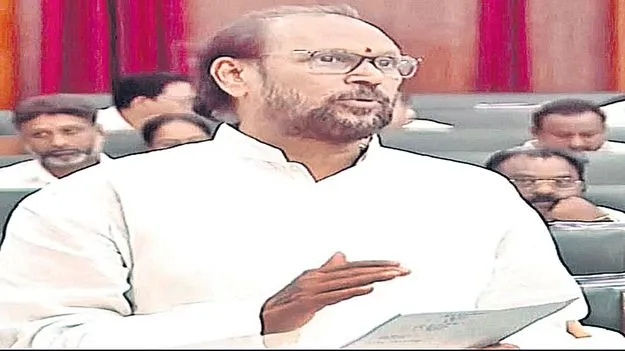 డేటా ప్రాసెసింగ్‌ సెక్రటరీల పదోన్నతులను పునఃపరిశీలించాలి