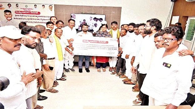 మత్స్యకారుల ఆత్మగౌరవానికి ప్రతీక