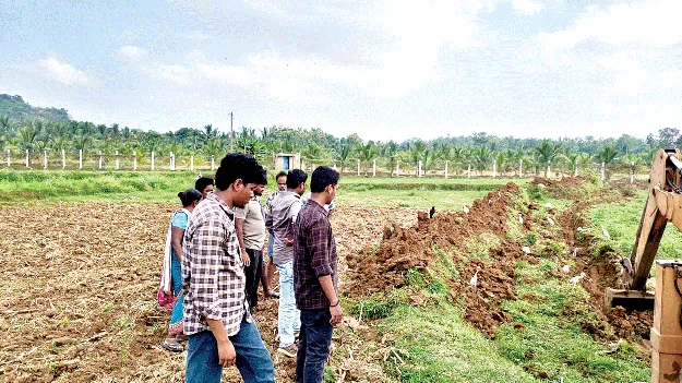 ప్రభుత్వ భూములను ఆక్రమిస్తే చర్యలు