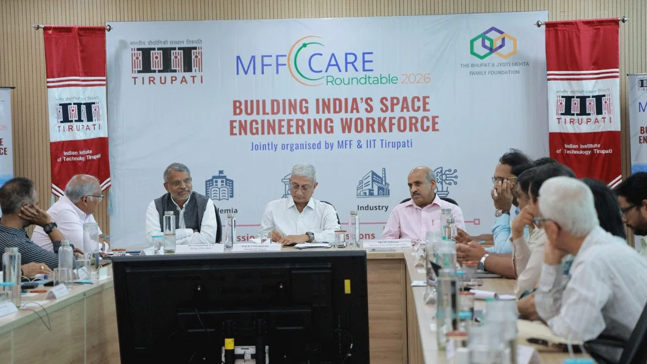 అంతరిక్ష విజ్ఞానంలో   దేశాన్ని అగ్రగామిగా నిలపడానికి కృషి