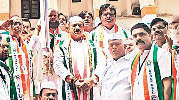 కేసీఆర్‌కు డాటర్‌ స్ట్రోక్‌..! 
