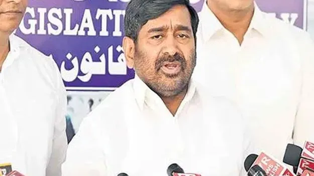 పవన్‌వస్తే.. శాంతిభద్రతల సమస్య వస్తుందా?
