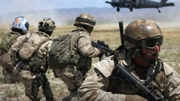 ఒక్క ఫైటర్‌ కోసం కదిలొచ్చిన మిలిటరీ