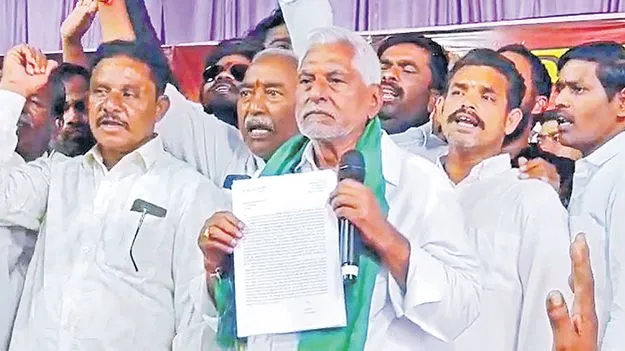 అవమానాలు భరించలేక కాంగ్రెస్‌కు రాజీనామా 