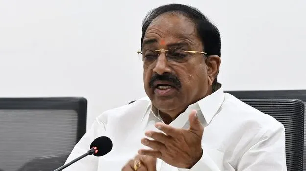 రైతులపై కేంద్రం కపట ప్రేమ