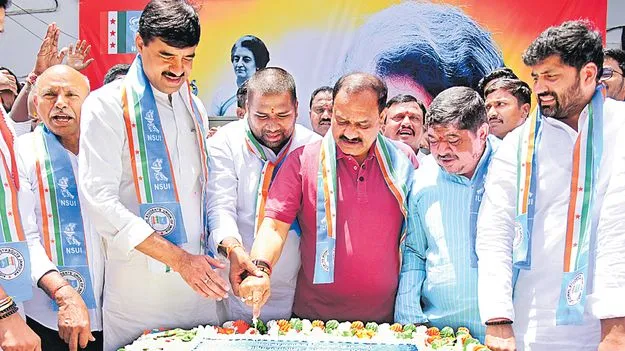 విద్యార్థి సంఘాల ఎన్నికలు నిర్వహిస్తాం