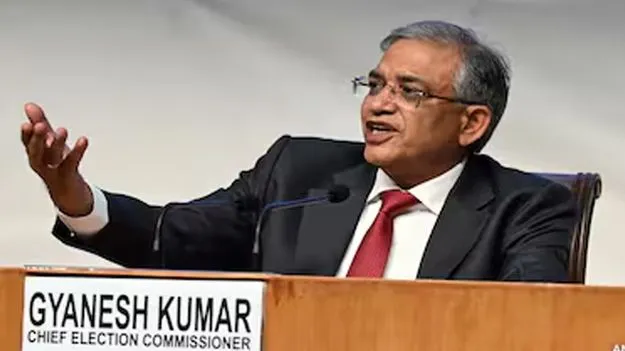 సీఈసీపై విపక్షాల నోటీసుల తిరస్కరణ