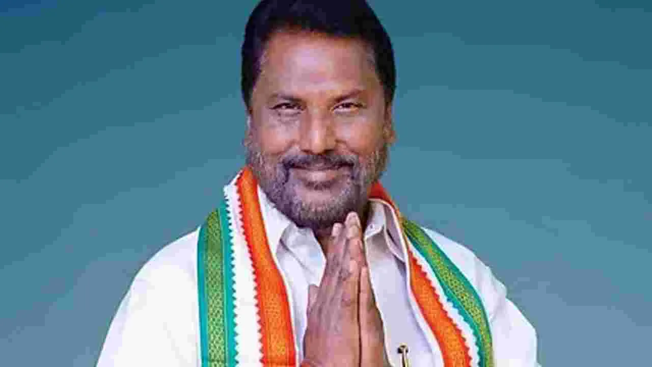 ఫోన్‌కన్నా పుస్తకమే మిన్న : అడ్లూరి