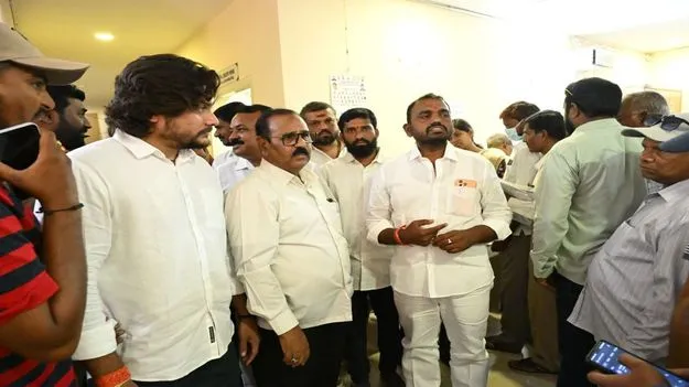 Karimnagar: ఆస్తిపన్నుపై 5శాతం రాయితీని సద్వినియోగం చేసుకోండి 