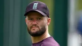 మరో వివాదంలో బెన్ డకెట్.. భారీ జరిమానా విధించిన కోర్టు