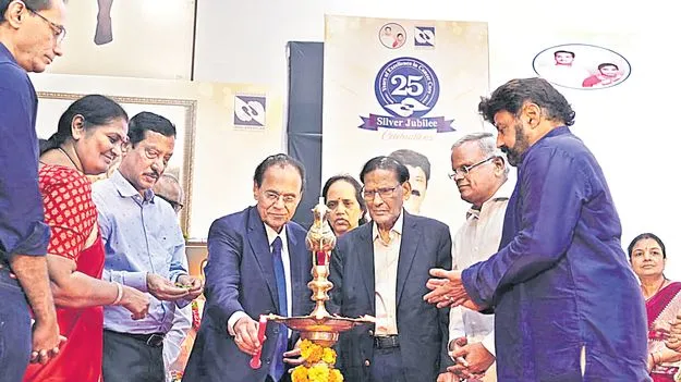 ఇబ్బందులొచ్చినా సేవలందించాం