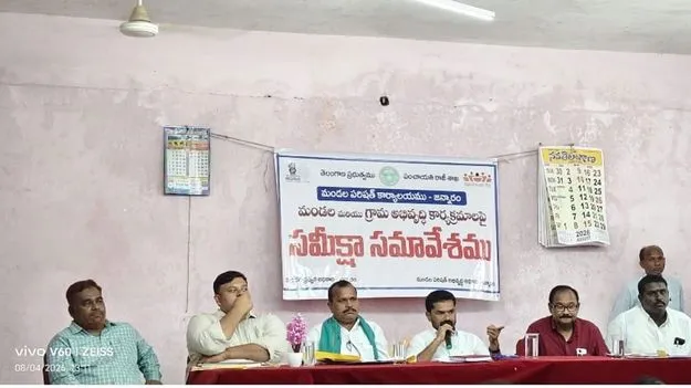 అభివృద్ది పనులకు ఆటంకం కలిగించొద్దు
