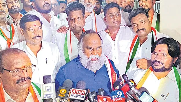 బీజేపీ హిస్సా చోరీకి వ్యతిరేకంగా...రాహుల్‌గాంధీ పోరాటం చరిత్రాత్మకం