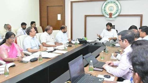 అటవీ భూముల్ని స్వాధీనం చేసుకోండి