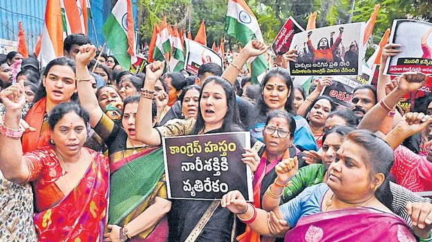 మోదీ పంజా విసరడం తథ్యం