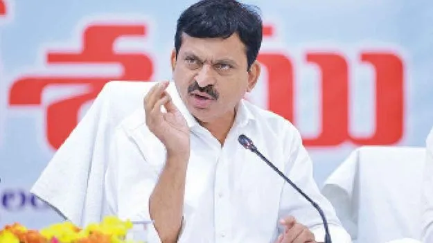 కూసుమంచిలో సర్వే మ్యాప్‌తో తొలి రిజిస్ట్రేషన్‌