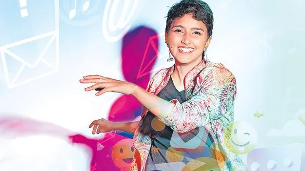 ప్రజల కష్టాలే వీడియో కథనాలుగా