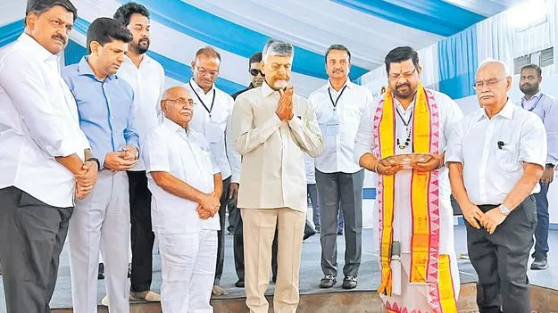 అద్భుతంగా అమరావతి