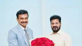 సీఎం రేవంత్‌ని కలిసిన కొత్త డీజీపీ సీవీ ఆనంద్‌