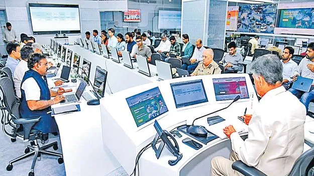 మూడు రీజియన్లలో స్పోర్ట్స్‌ సిటీలు
