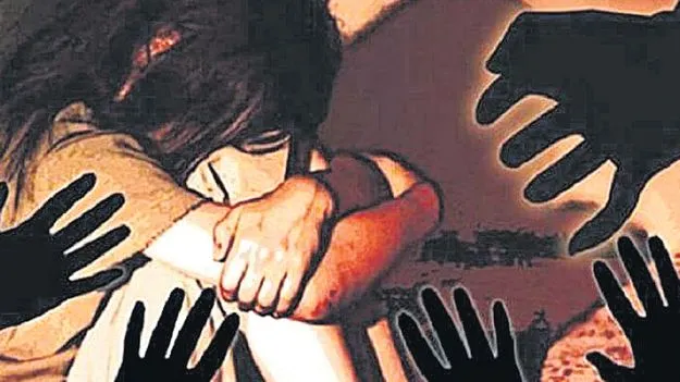 గురువులు కాదు కీచకులు