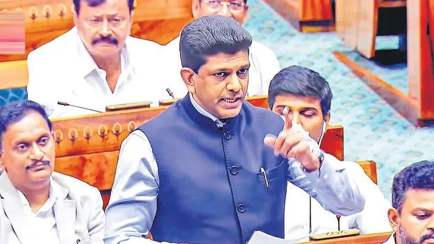 అమరావతి తల్లుల కన్నీళ్లే ఈ చట్టానికి పునాది రాళ్లు 