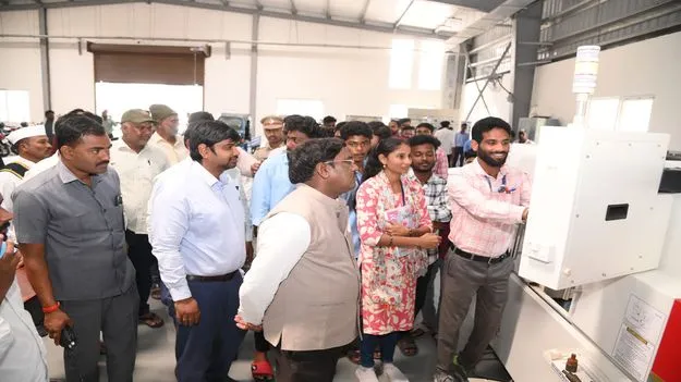 ఆర్థిక సంక్షోభంలో ఉన్నా సంక్షేమ పథకాల అమలు