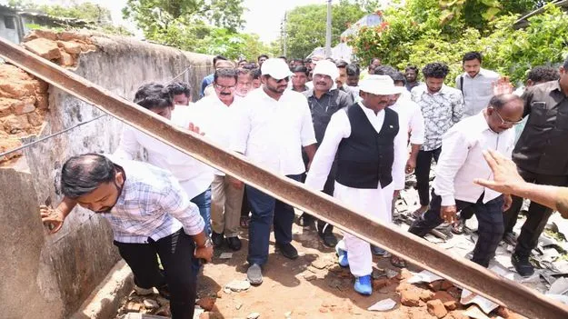 ప్రభుత్వ పరంగా సహాయం అందేలా చూస్తాం