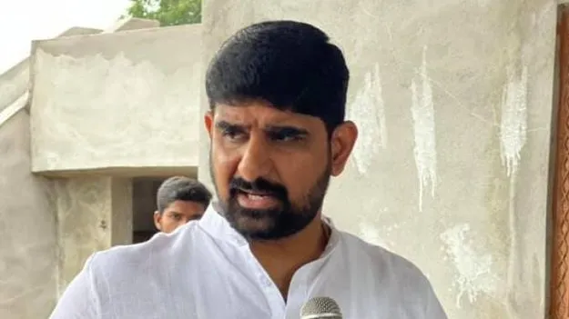 సభలో కౌశిక్‌ దుమారం