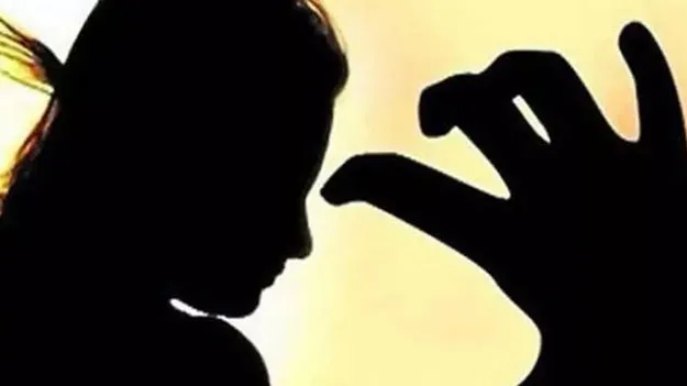 ప్రియుడే నిందితుడు!