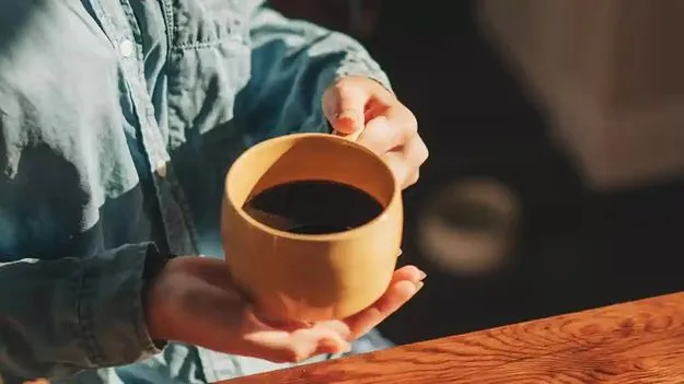 బ్లాక్‌ కాఫీ ముసుగులో డ్రగ్స్‌ దందా