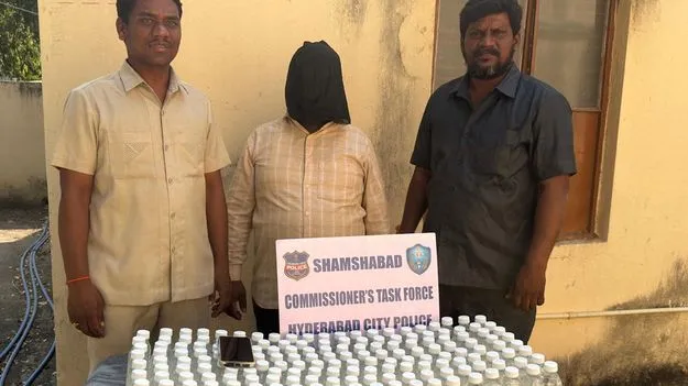అనుమతి లేకుండా ఆక్సిటోసిన్‌ ఇంజక్షన్ల విక్రయం