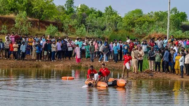 ప్రాణం తీసిన ఈత సరదా.. కుంటలో మునిగి నలుగురు పిల్లలు మృతి