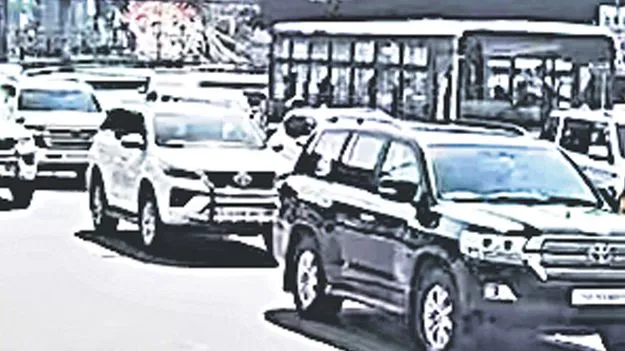 సీఎం రేవంత్‌ కాన్వాయ్‌లో వాహనాల కుదింపు!