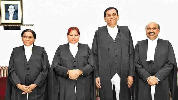 తెలంగాణ హైకోర్టులో..నలుగురు అదనపు జడ్జిలకు శాశ్వత హోదా 