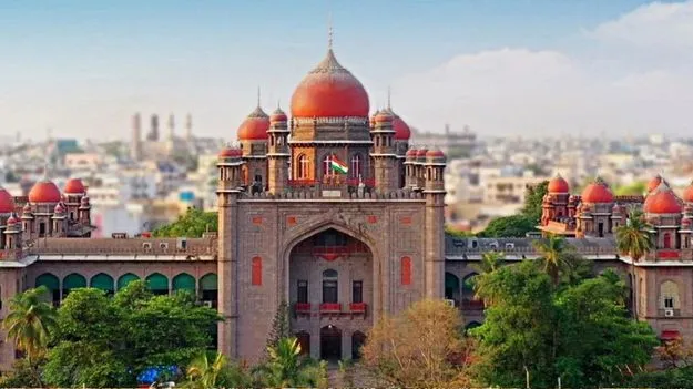 నిర్మాణ దశలోనే షోకాజ్‌ నోటీసులు