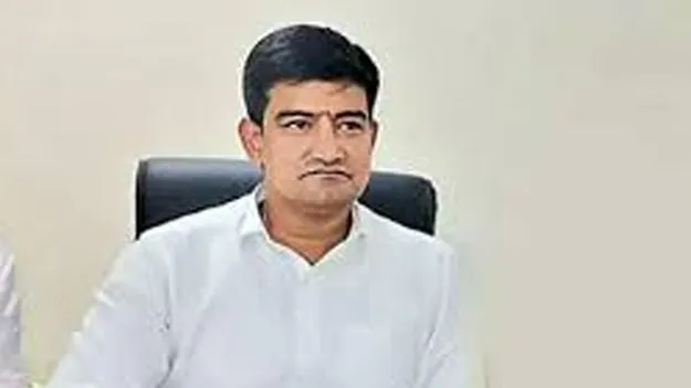 టీ-ఎమ్మెల్యే శామ్యూల్‌ మాటలు హాస్యాస్పదం 