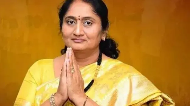 కార్యకర్తే.. అధినేత!