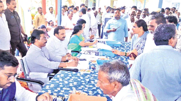 ప్రజల సమస్యలు పరిష్కారం కోసమే ‘పీజీఆర్‌ఎస్‌’
