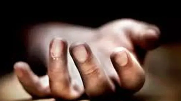 ప్రియుడితో కలిసి తల్లిని చంపిన బాలిక