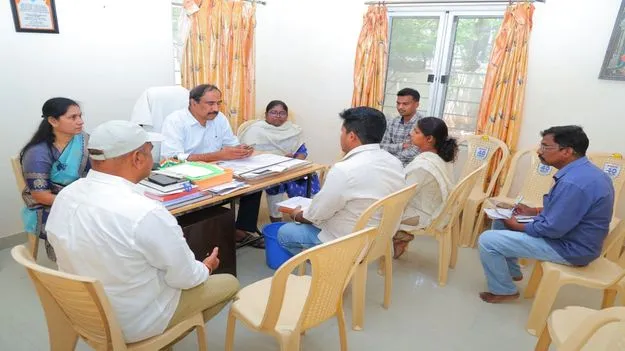 అభివృద్ధి పనులకు మళ్లీ టెండర్లు పిలవండి