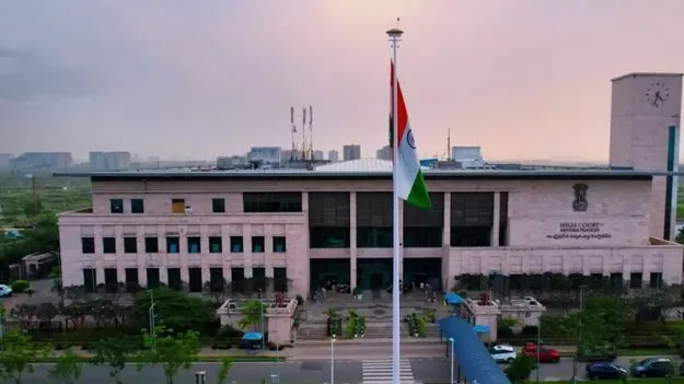 ఆ నిర్మాణాలు కూల్చివేయండి!