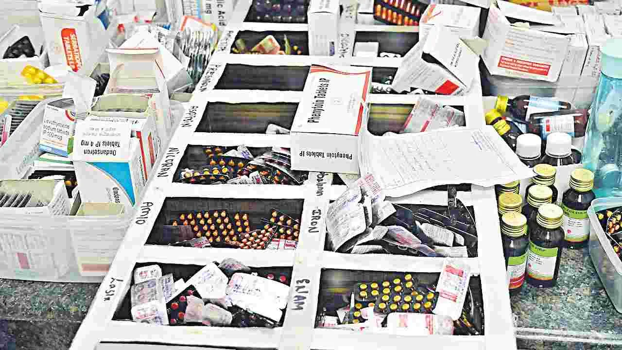 ‘లోకల్‌’ రూల్స్‌తో మందుల మాయ