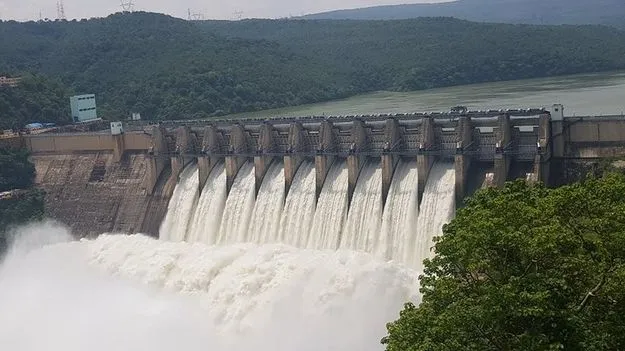 జలాశయాలు వెలవెల 